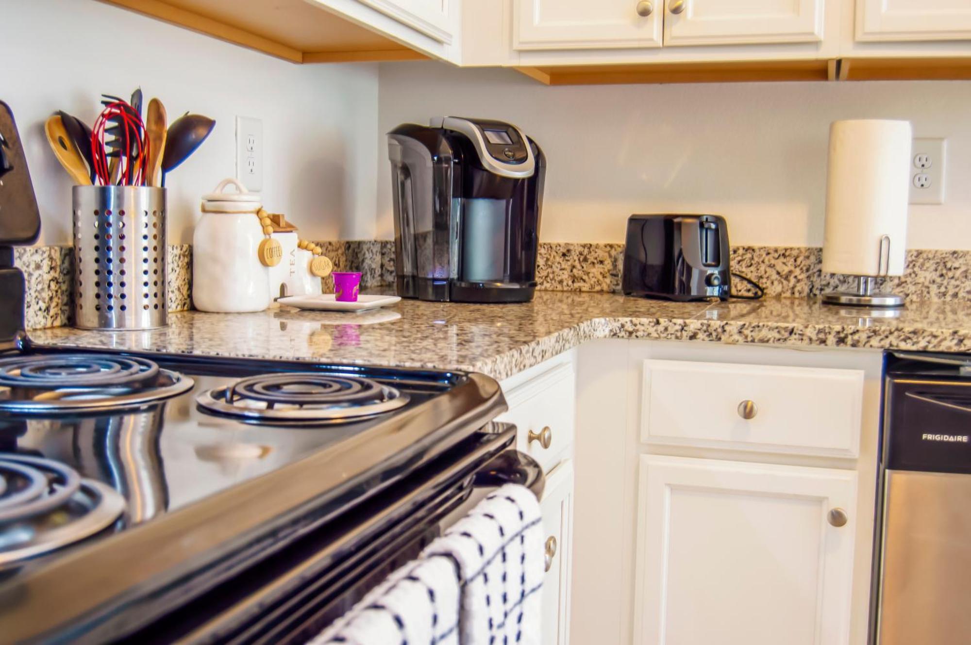 Cozy Condo, Minutes From Broadwy, Sleeps 5 Нэшвилл Экстерьер фото